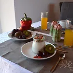 Entre Vinhas & Mar Фермерский дом *