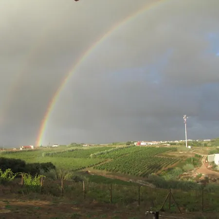 Farm stay Entre Vinhas & Mar *