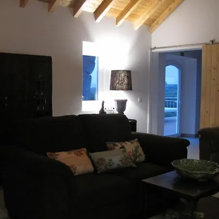 Entre Vinhas & Mar Farm stay *