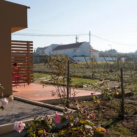 Entre Vinhas & Mar Feriegård *