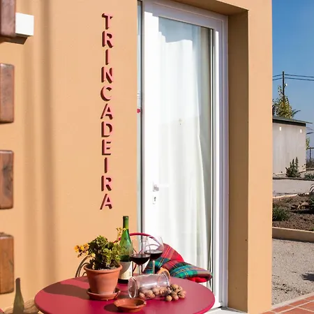 Entre Vinhas & Mar Farm stay