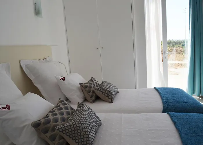 Entre Vinhas & Mar Bauernhof *