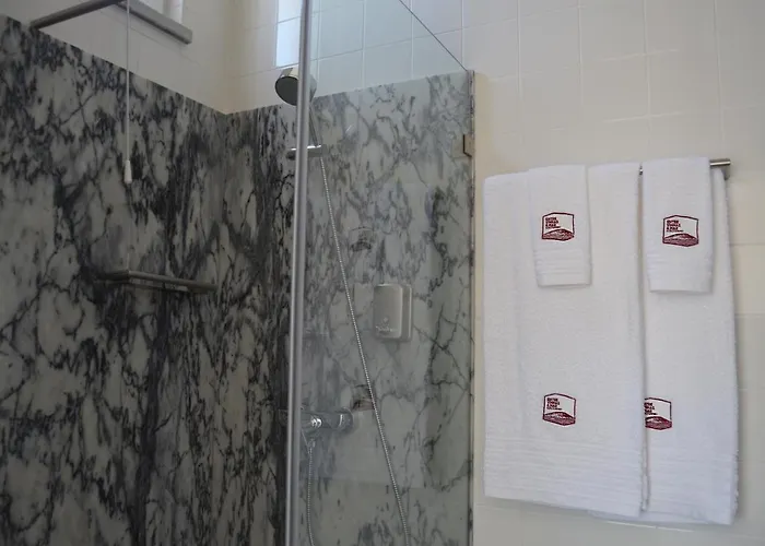 Entre Vinhas & Mar * 오비도스