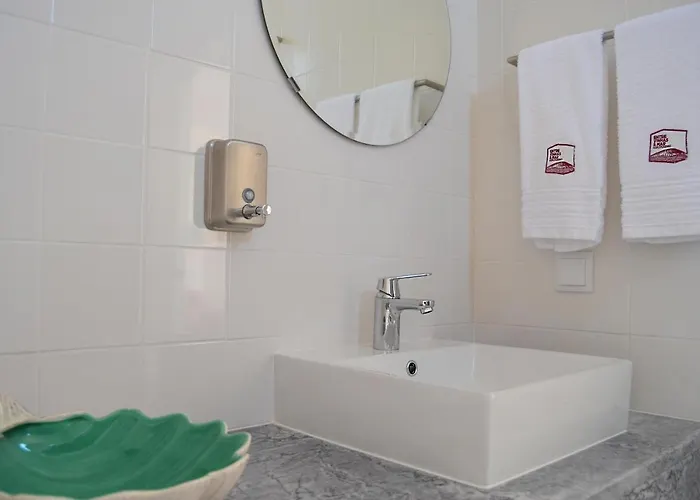 Entre Vinhas & Mar * 오비도스