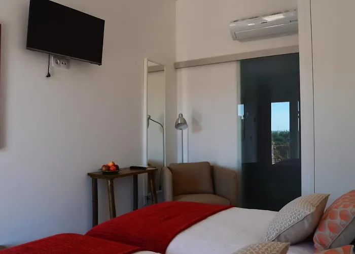 Entre Vinhas & Mar Bauernhof *