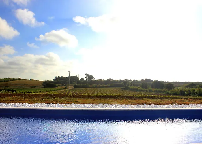 Entre Vinhas & Mar Agroturismo *