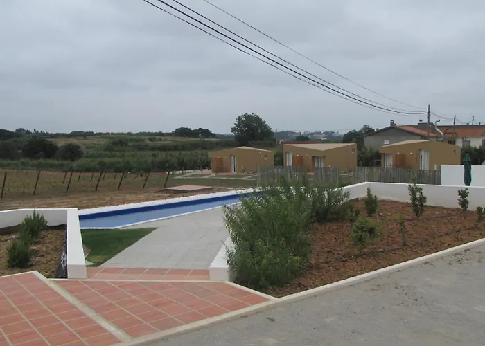 Agroturismo Entre Vinhas & Mar